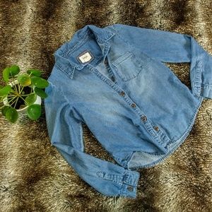 Chambray I love H81 shirt small